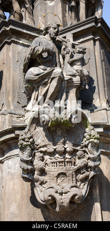 Prag - Detail von barocken hl. Maria-Spalte von F. M. Brokoff, 1736 - Hl. Johannes Nepomuk Stockfoto