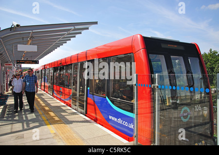 Prinzregent DLR Station, London Borough of Newham, London, Greater London, England, Vereinigtes Königreich Stockfoto