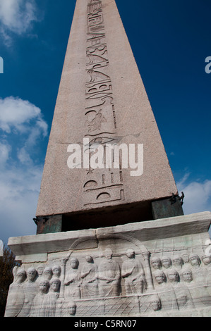 Ägyptischer Obelisk installiert im späten 4. Jahrhundert von Kaiser Theodosius, Istanbul, Türkei Stockfoto