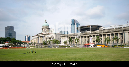 Neues Parlamentsgebäude und alte Gebäude des Obersten Gerichtshofs, Singapur, Südostasien, Asien Stockfoto