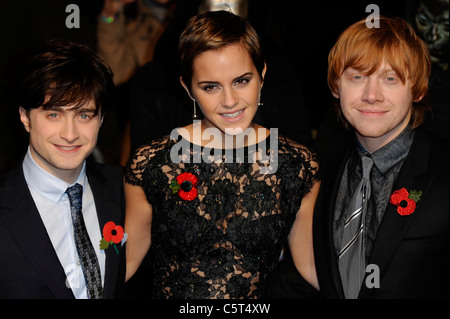 (L-R) Daniel Radcliffe, Emma Watson, Rupert Grint - Bild Copyright Hollywood Kopfschüsse 2011 Stockfoto