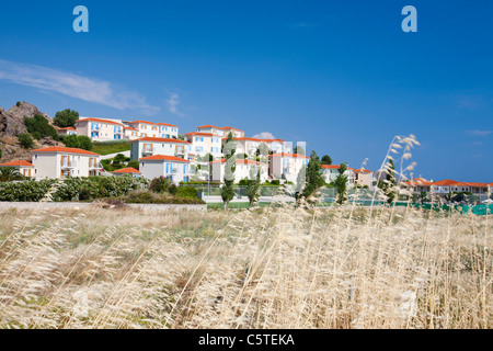 Ein Feriendorf am Skala Eresou auf Lesbos, Griechenland. Stockfoto