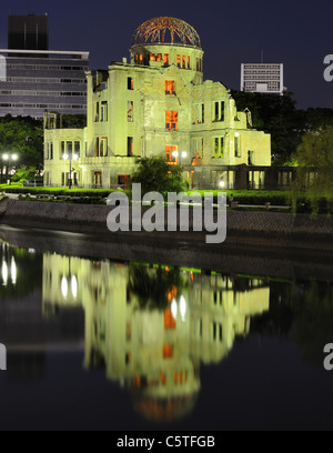 Atomic Dome in Hiroshima, Japan steht als Denkmal für das Erbe von Hiroshima als die erste Stadt, die einen nuklearen Angriff zu leiden. Stockfoto