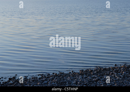 Deutschland, Bayern, Ammersee, Kieselsteine am Ufer Stockfoto