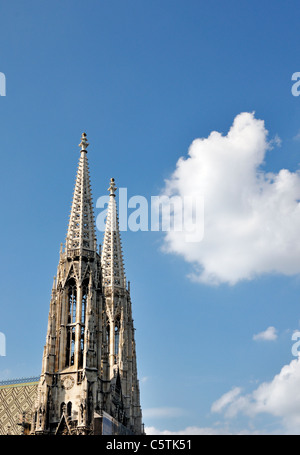 Die Türme der Votivkirche, Votivkirche, Ringstraße, Ringstraße, Wien, Österreich, Europa, Juni 2011 Stockfoto