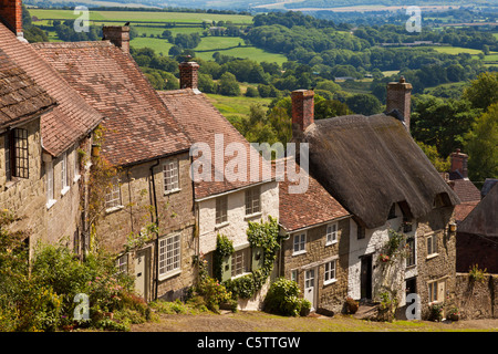 Gold Hill und Blick über Blackmore Vale Shaftesbury, Dorset, England UK GB EU Europa Stockfoto