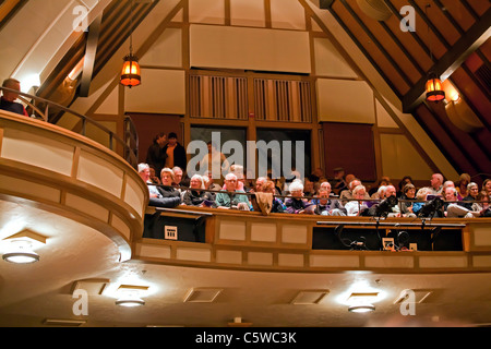 Die Komödie Vorformen Gruppe CAPITOL Schritte am Sonnenuntergang CENTER - CARMEL, Kalifornien Stockfoto