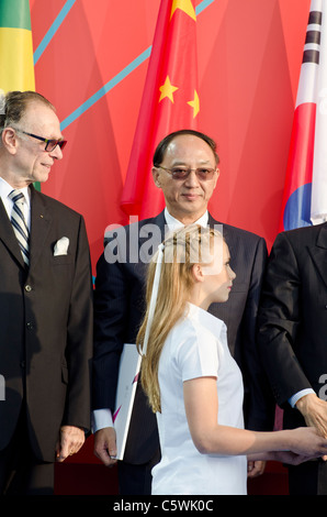 Carlos Guzman Olympische Komitee Brasilien, Liu Peng Präsident des chinesischen Olympischen Komitees "1 Jahr gehen" Olympischen Spiele 2012 in London. Stockfoto