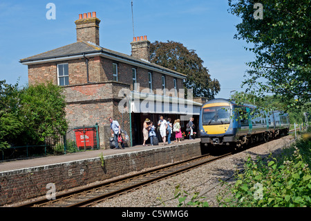 Melton Bahnhof auf der Linie East Suffolk, UK. Stockfoto