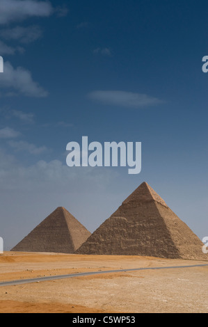 Pyramiden von Gizeh Ägypten große Pyramide von Gizeh und die Pyramide des Chephren. Stockfoto