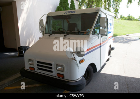 amerikanische usps united States Postal Service Lieferung und Sammlung van Nashville Tennessee usa Stockfoto