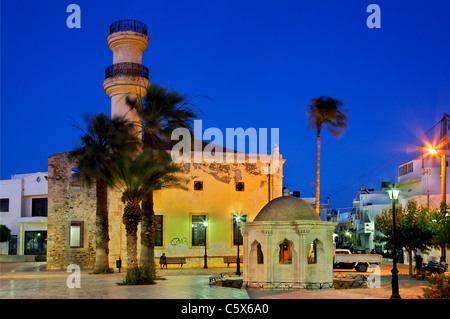 Die Moschee in der alten Nachbarschaft ("Kato Mera") von Ierapetra Stadt, Lasithi, Kreta, Griechenland Stockfoto