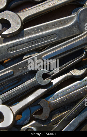 Close-up der alten Schraubenschlüssel oder Schraubenschlüssel Stockfoto