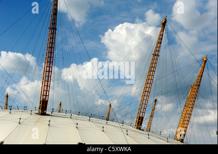 Teil des Daches des Millennium Dome in Greenwich Peninsula, South East London. Stockfoto