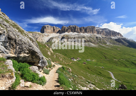 Pordoijoch und Sella Gruppe Berg am Sommer, Trentino, Italien Stockfoto