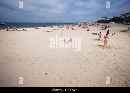 Strandleben am Strand Arcachon, Plage d ' Arcachon, in Südwest Frankreich. Stockfoto