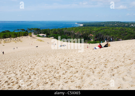 Blick von der Düne von Pilat (aka Düne von Pyla) von d ' Arcachon, Frankreich, die größte Sanddüne Europas: 107 m hoch und 3 km lang. Stockfoto