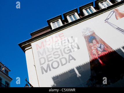 Die Fassade des Museu Design e da Moda (MUDE) in Lissabon Stockfoto