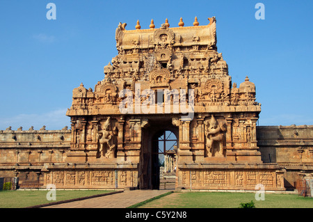 Gopuram oder Eingang Tor Brihadishwara-Tempel Thanjavur Tamil Nadu in Indien Stockfoto