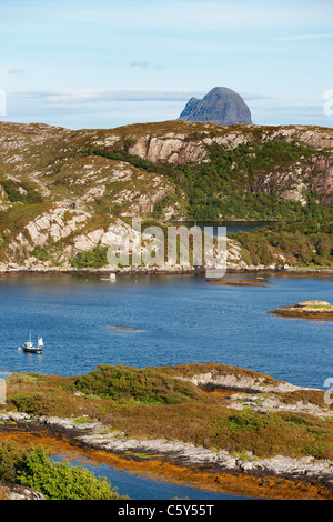 Suilven, über Loch Roe, Achmelvich, Assynt, Sutherland, Highland, Schottland, UK angesehen. Stockfoto