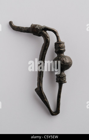 Fibula Fußbereich des "La Tene" Typ 5, 5 x 3,5 cm - zweiten Eisenzeit in Bronze "Burgo de Santiuste Museum"-Spanien Stockfoto