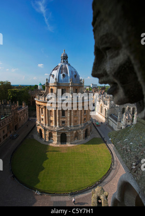 Radcliffe Camera am Radcliffe Square in Oxford, Großbritannien. Stockfoto