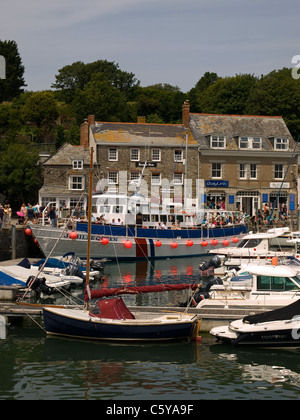 Ausflugsschiff Jubiläum Königin in Padstow Hafen Cornwall England UK Stockfoto