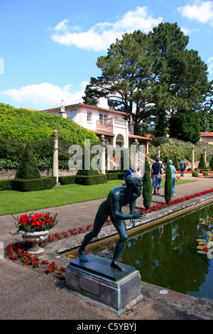 Die Grand italienischen Gärten in Compton Acres in Dorset, England Stockfoto