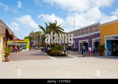 Kreuzfahrt-Passagier-Touristen Einkaufen in Cozumel, Mexiko im karibischen Meer Stockfoto