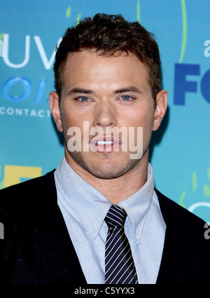 KELLAN LUTZ TEEN CHOICE 2011 DRUCKSAAL LOS ANGELES Kalifornien USA 07 August 2011 Stockfoto