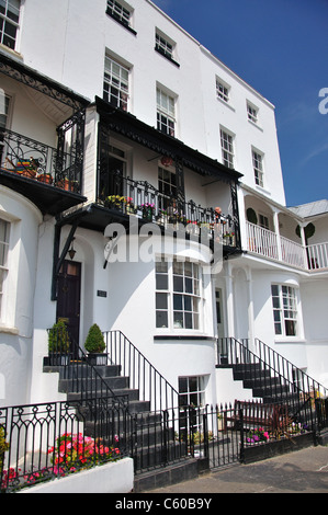 Georgische Häuser am Meer, Broadstairs, Isle Of Thanet, Thanet Bezirk, Kent, England, Vereinigtes Königreich Stockfoto