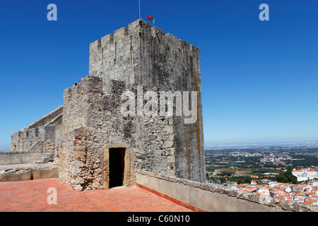 Der Bergfried der Burg von Palmela, Portugal. Stockfoto