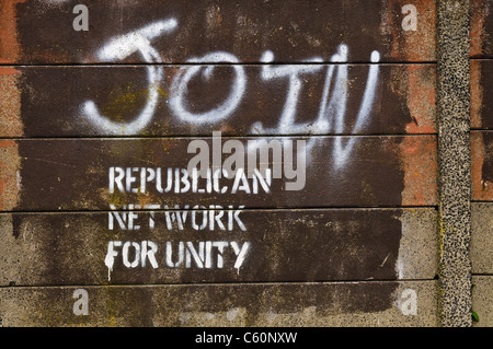 Graffiti Aufruf an Leute die Republikanische Netzwerk für die Einheit (rnu) Stockfoto