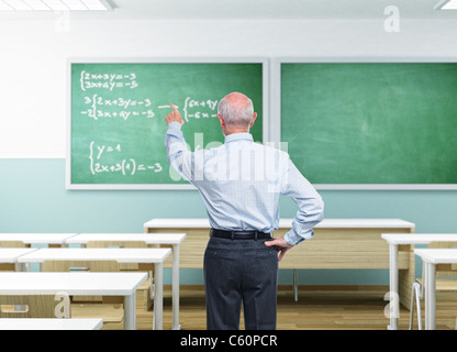 Oberlehrer in 3d Klassenzimmer Stockfoto
