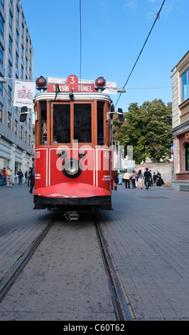 Oldtimer-Straßenbahn, Istanbul Stockfoto