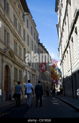 Rue de l'Hôtel de Ville in Genf Stockfoto