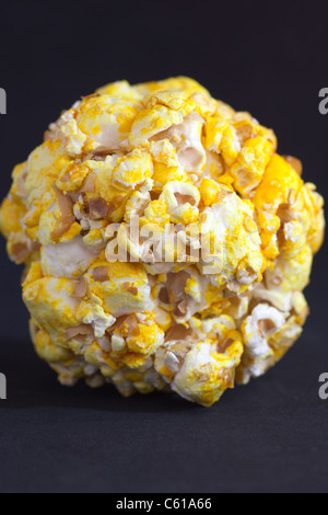 Riesige süßes Popcorn-Bällchen Stockfoto