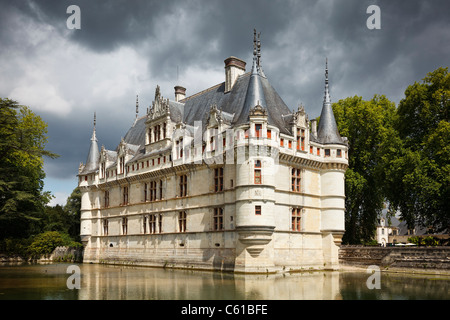 Französisches chateau, Azay-le-Rideau, einem typischen Loire Chateau, Indre et Loire, Loire Tal, Frankreich, Europa im Sommer Stockfoto