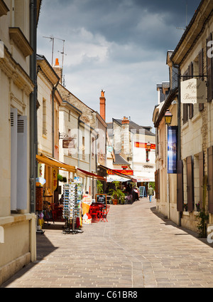 Straßenszene in Azay le Rideau Dorf / Stadt, Indre et Loire, Frankreich, Europa Stockfoto