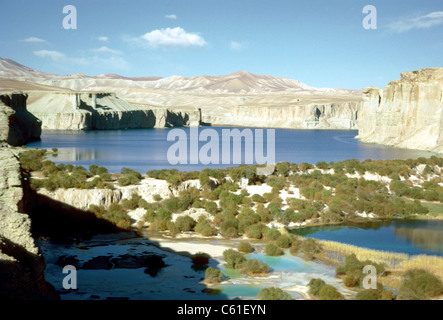 Band-i-Amir Seen, Afghanistan, 1974, sechs tiefblaue Seen aufgestaut durch Ablagerungen von mineralischen Travertin, im Jahr 2009, als die ersten nationalen Wahlen im Land Park. Stockfoto