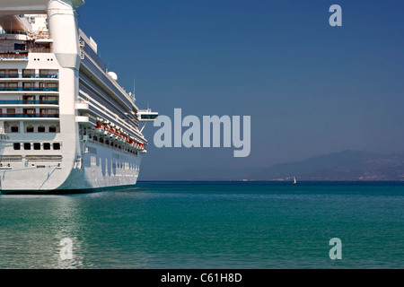 Star Princess Kreuzfahrtschiff angedockt in Kusadasi Türkei Stockfoto