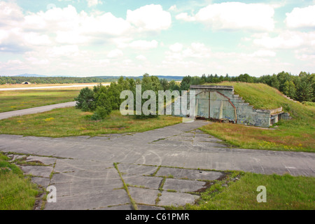 Verlassene Armee Flughafen in Hradschin, Tschechische Republik Stockfoto