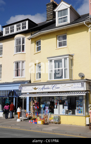 Shop, Aberdovey (oder Aberdyfi), Gwynedd, Wales, UK Stockfoto