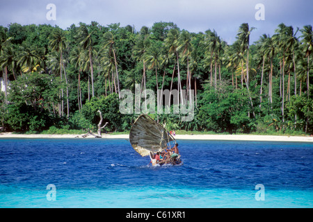 Segeln, Kanu Kula, Kitava Island, Trobriand-Inseln, Papua-Neu-Guinea Stockfoto