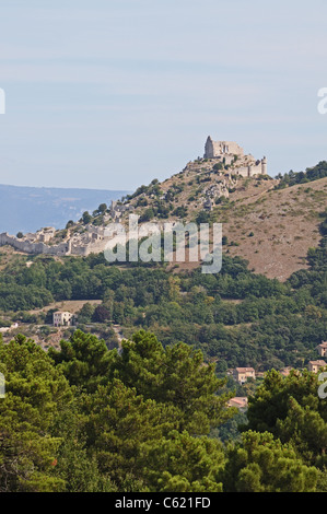 Château de Crussol eine Burg zerstörten 13. Jahrhundert Kalkstein in Saint-Péray dominierende Rhône-Tal in der Nähe von Valence Frankreich Stockfoto