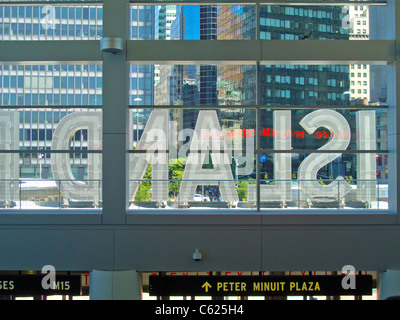 Staten Island Ferry Building Eingang Stockfoto