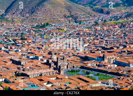 Blick auf die peruanische Stadt Cusco, die ehemalige Hauptstadt des Inka Reiches und Unesco Weltkulturerbe Stockfoto