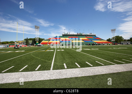 nebenberuflich Seitenlinie Hof Markierungen auf spielen Oberfläche Saskatchewan ehemaliger Pre-Season Training Mosaik Stadion Taylor Feld Stockfoto