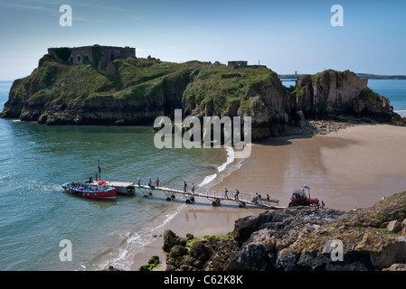 Tenby, St. Catherine's Island und South Beach, Pembrokeshire, South Wales, Großbritannien Stockfoto