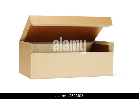 Leere offene Faser-Board-Geschenk-Box auf weißem Hintergrund